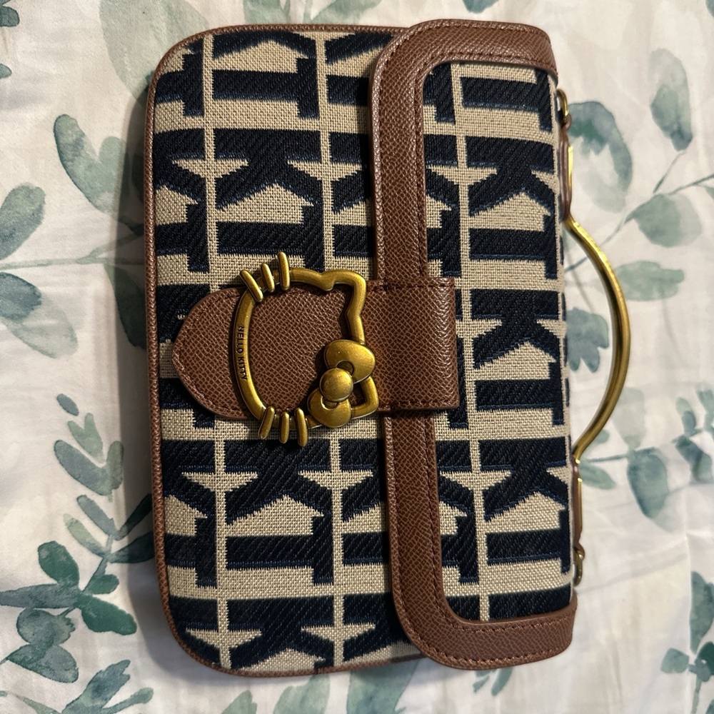 Hello Kitty Brown and Black Clutch